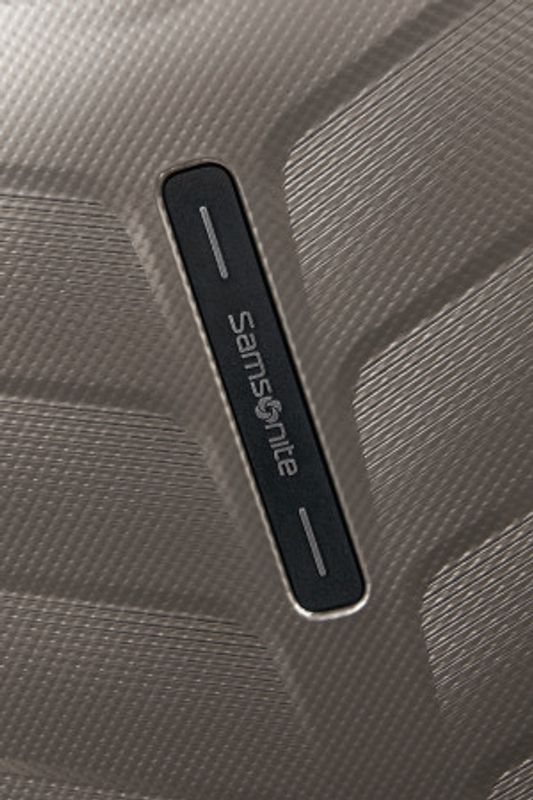 Attrix Utvidbar koffert med 4 hjul 55cm 38-44L | Samsonite 