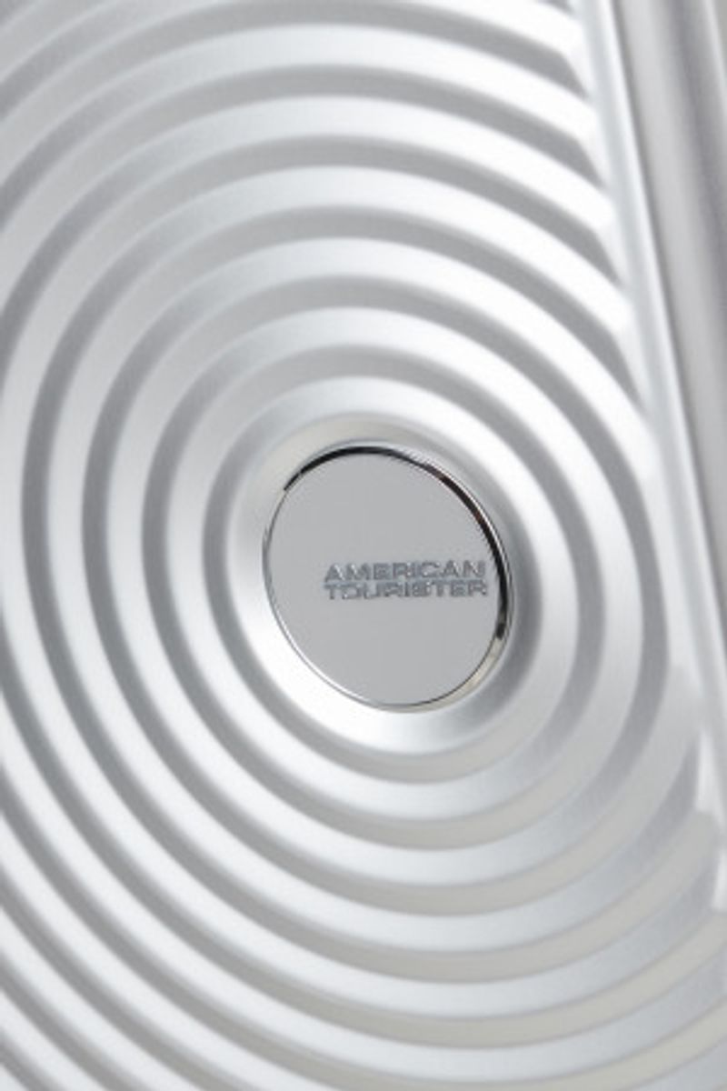 American Tourister Soundbox Alu Spinner 55 cm – Silver
